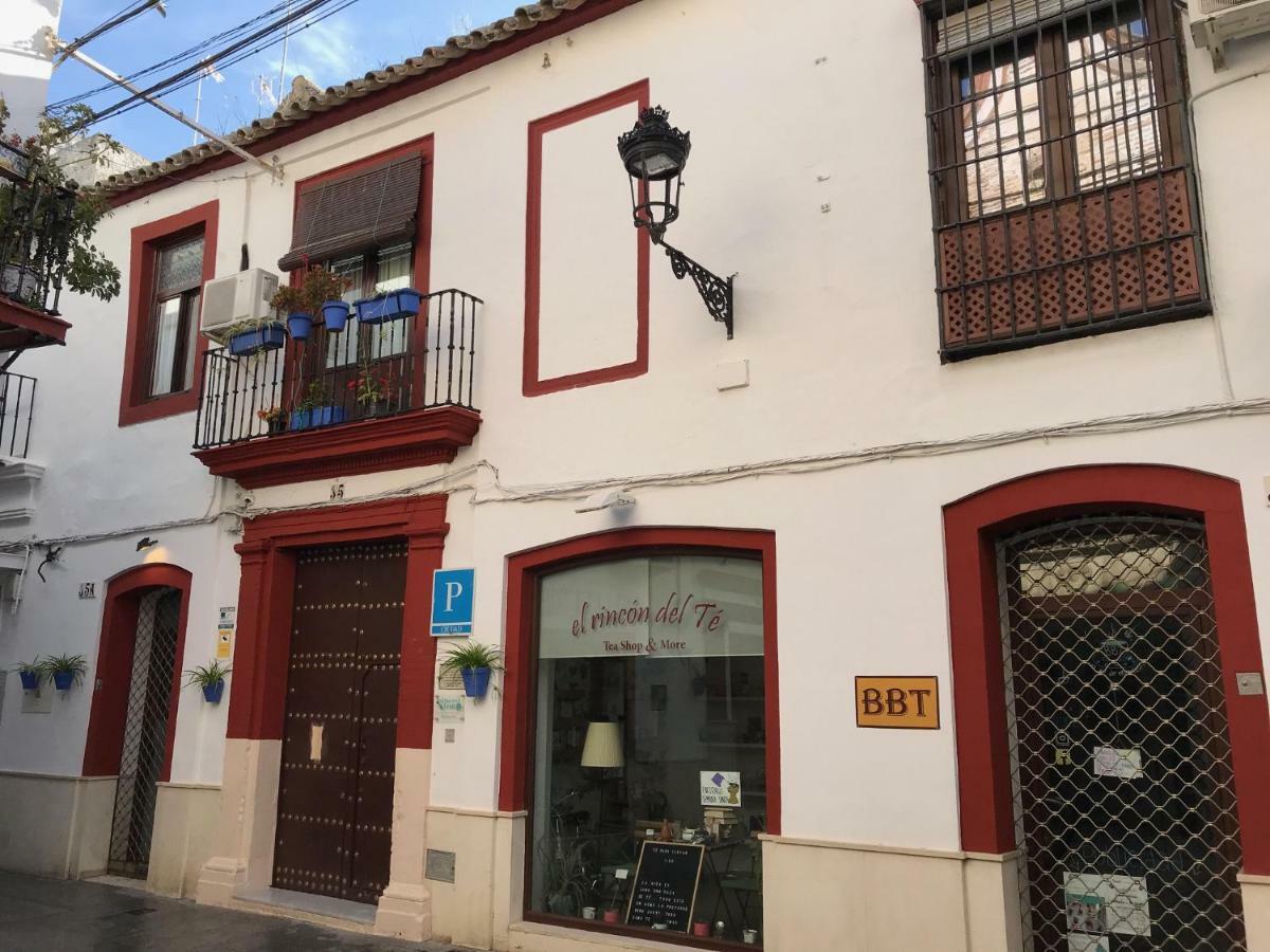 Отель La Casa En El Centro Эсиха Экстерьер фото